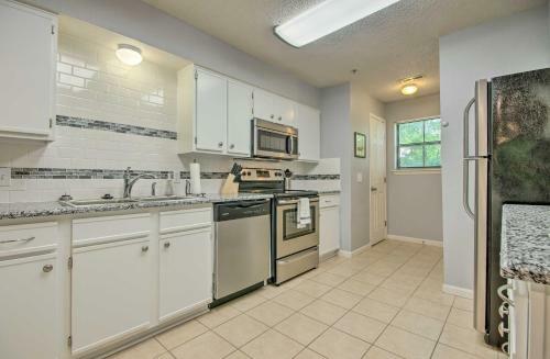 Apartamento Branson Getaway About 1 5 Miles To Theatre District!
