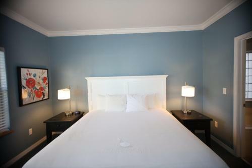 Modern Condo By Entertainment District 2br Standard