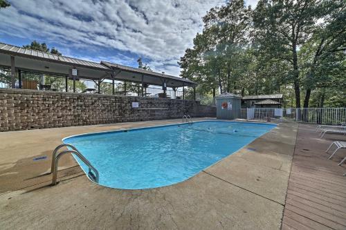 Apartamento Branson Condo With Views 2 Mi From Silver Dollar City