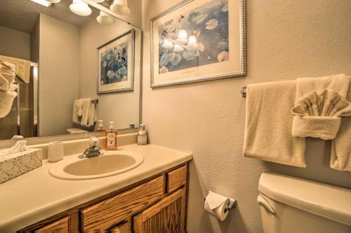 Apartamento Condo With Community Pool, 2mi To Silver Dollar City!