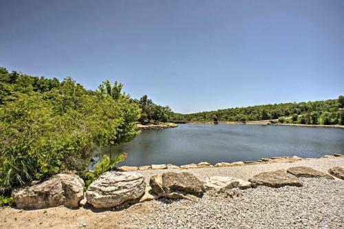 Branson Lodge In Stonebridge With Resort Amenities!