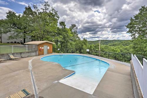 Rustic Branson Cabin-mins To Silver Dollar City!