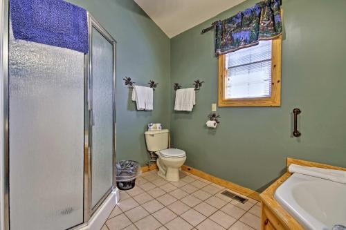 Rustic Branson Cabin-mins To Silver Dollar City!