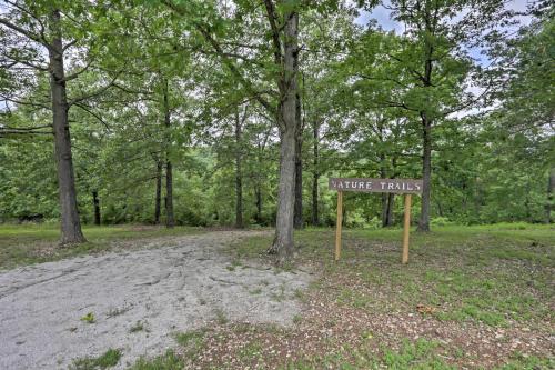 Rustic Branson Cabin-mins To Silver Dollar City!