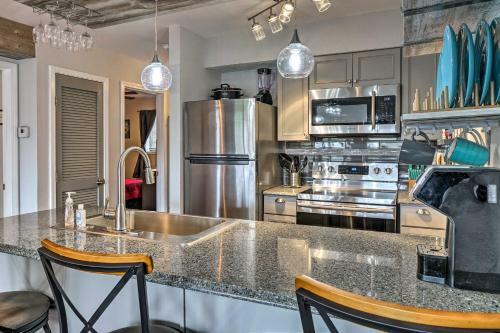 Apartamento Condo With Pool - 2 Miles To Silver Dollar City