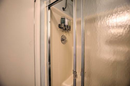 Apartamento Modernized Condo With Pool Access, 2 Mi To Sdc!