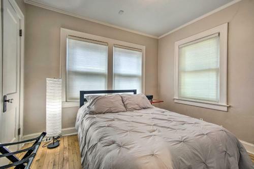 Bright Bungalow With Patio - Walk To Loose Park
