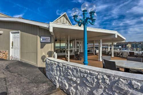 Margaritaville Resort Home With Lake-view Deck!