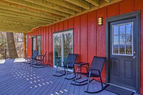 Pet-friendly Reeds Spring Home Less Than 1 Mi To Lake