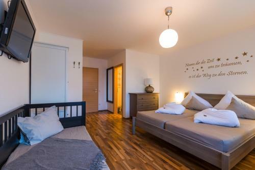 Hostal Pension Julia - Haus Elisabeth - Weinhof Lang