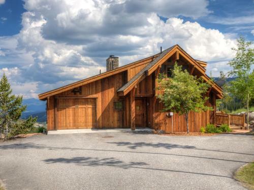 Alpine Meadows Chalets By Big Sky Vacation Rentals
