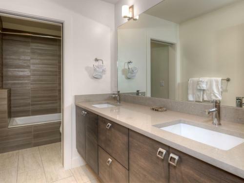 Silvertip Cabins By Big Sky Vacation Rentals