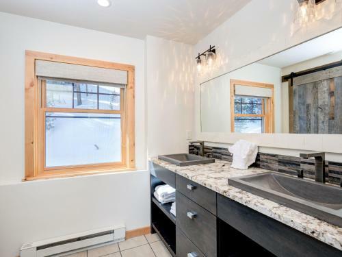 Powder Ridge Trapper Cabins By Big Sky Vacation Rentals