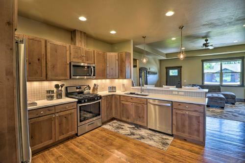 Newly Built Kalispell Home - 28 Mi To Glacier Np!