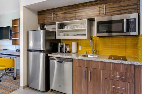 Hotel Mainstay Suites Great Falls Airport