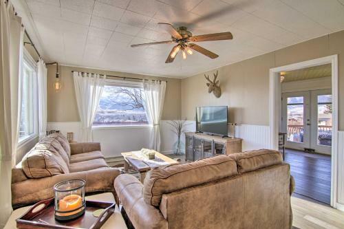 Yellowstone Country Family Home With Deck And View