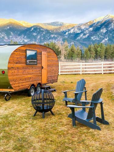 Roam Beyond - Glacier, Montana