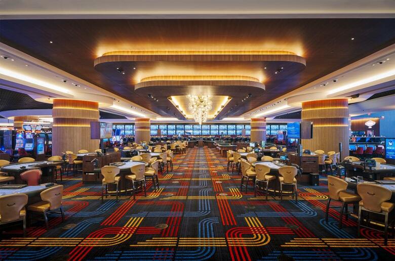 Hotel Circa Resort & Casino - Adults Only