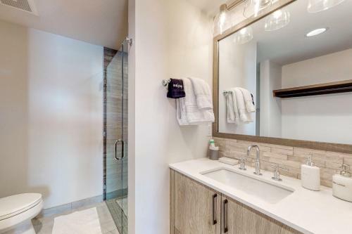 Luxury Lakefront At Tahoe Beach Club With Private Beach