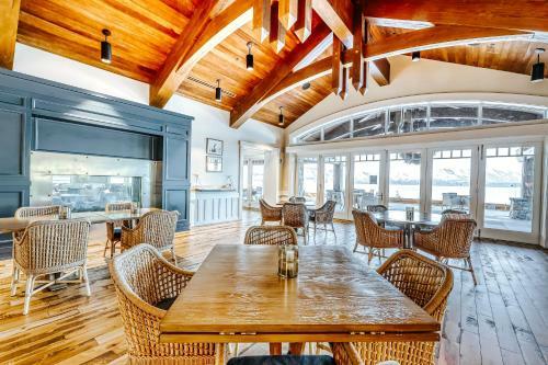 Luxury Lakefront At Tahoe Beach Club With Private Beach