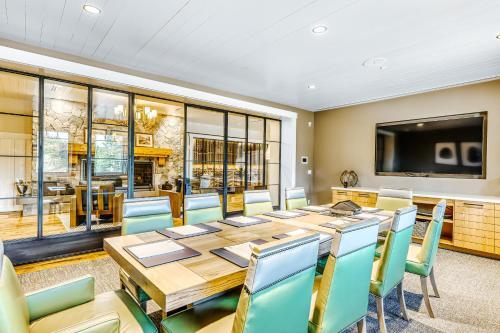 Luxury Lakefront At Tahoe Beach Club With Private Beach