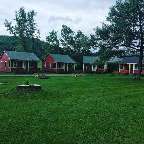 Hostal Mohawk Cottages
