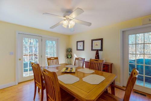 Cranmore Shores Mountain View Drive