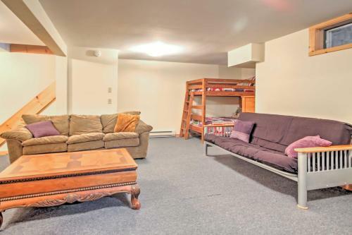 Spacious Bartlett Townhome Less Than 6 Mi To Attitash Mtn!