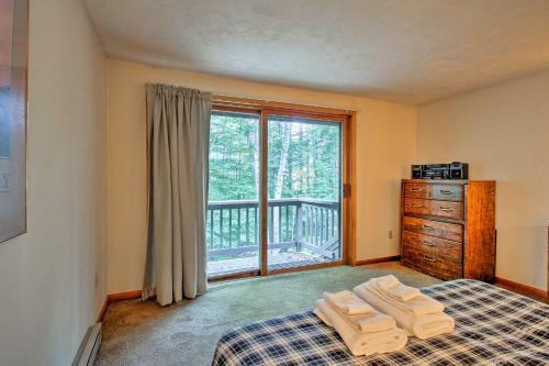 White Mtns Townhome With Pvt Deck And Pool Access