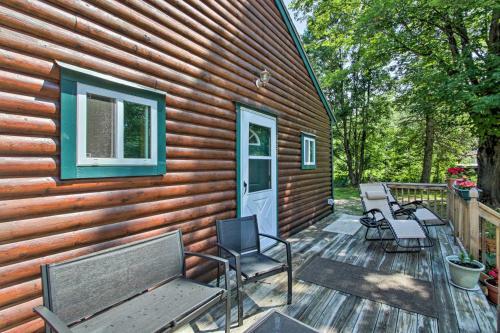 Cabin Retreat About 2 Mi To White Mountain Skiing