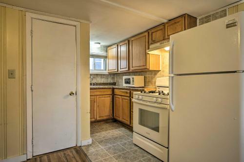 Apartamento Cozy Coastal Getaway - Walk To Beach And Shops!
