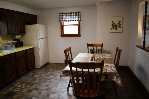 Brook Road Townhouse