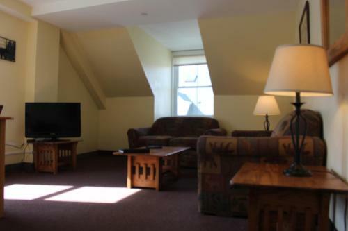 Apartamento Town Square Condominiums