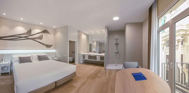 Hotel Meli� Plaza Valencia