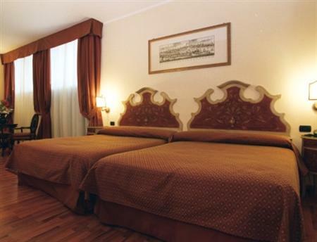 Hotel Piave