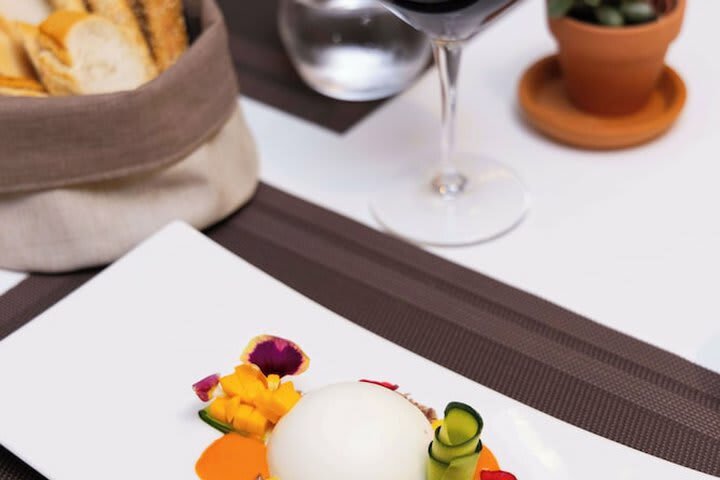 Hotel B4 Bologna Tower