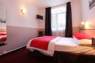 Hotel Lutetia(.)
