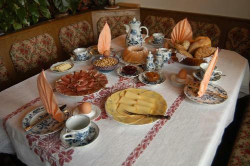 Hostal G�stehaus Trattner