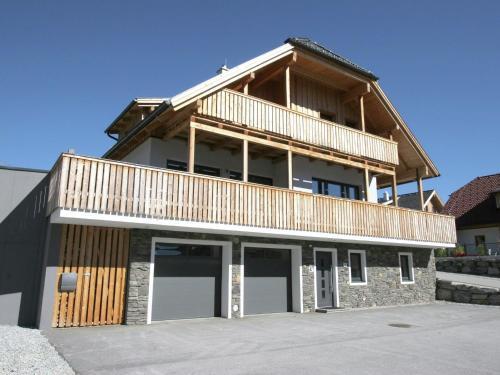 Chalet On A Ski-slope In Mauterndorf With Sauna & Jacuzzi