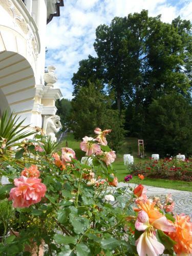 Schlosshotel Rosenau