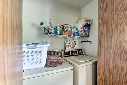 Apartamento Spacious Rustic Condo With Deck, Short Walk To Slopes