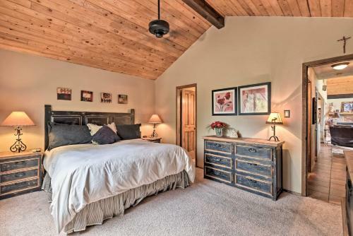 Spacious Angel Fire Getaway, 2 Mi To Slopes!