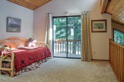 Cloudcroft Mtn Home With Deck-3 Miles To Ski Resort!