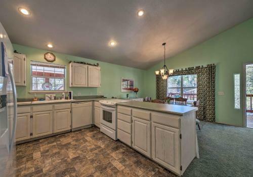Pet-friendly Cabin - 5 Mins To Ski Cloudcroft Mtn!