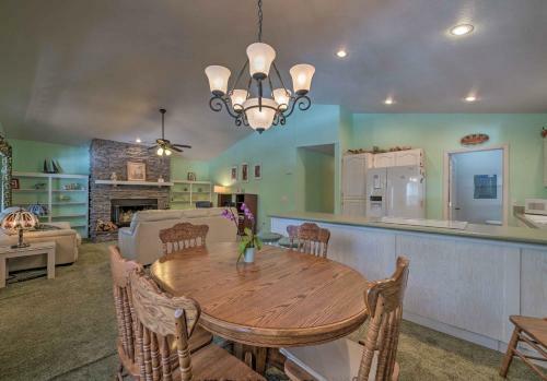 Pet-friendly Cabin - 5 Mins To Ski Cloudcroft Mtn!