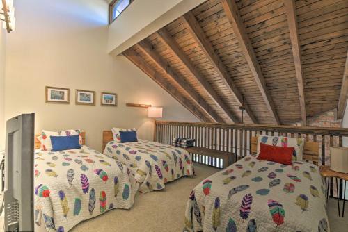 Apartamento Modern Couples Condo With Loft And Wheeler Peak View!