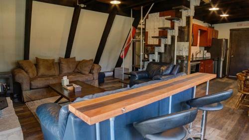 Yeti Haus Home
