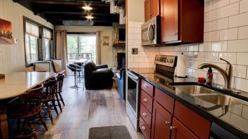 Yeti Haus Home