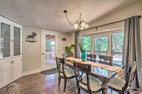 Lincoln Forest Retreat With Wraparound Deck!