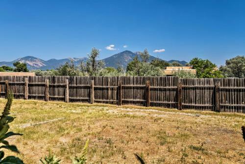 Apartamento Chic Studio With Grill - 25 Mins To Taos Ski Valley!